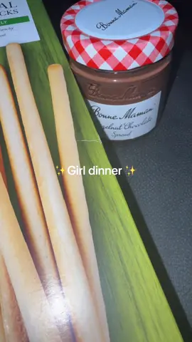 Ultimate girl dinner, just a jumbo version of those Kp choc dips xoxo #girldinner #healthyeating #imonadiet #fyp 