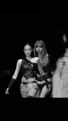 Jennie Lisa Fancam #fypシ゚viral🖤tiktok #fypシ゚ #Kpop #fancam 
