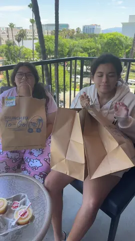 Our Vacation Breakfast Door Dash Orders #food #brokenyolk #brokenyolkcafe #yummy #doordash #foodorders #tacos #mexicanfood #pizza #dintaifung #disney #disneyparks #mukbang #izzyalexis
