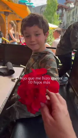Y comoquiera me aventé un tercero 😂💪🏻 y no los cambiaria por nada Así la vida de una boy mom 💙 #hermanos #hijos #boymom #iwanitthatway #humor