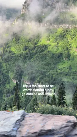 there is so many beautiful things in life #nature #motivation #relationships #relatable #advice #selflove #jesuslovesyou 