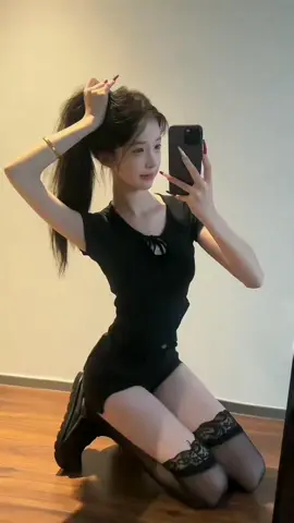 Follow me to see more beautiful Chinese girls. #ChineseBeauty #AsianBeauty #FYP #BeautyTok #FollowForMore 