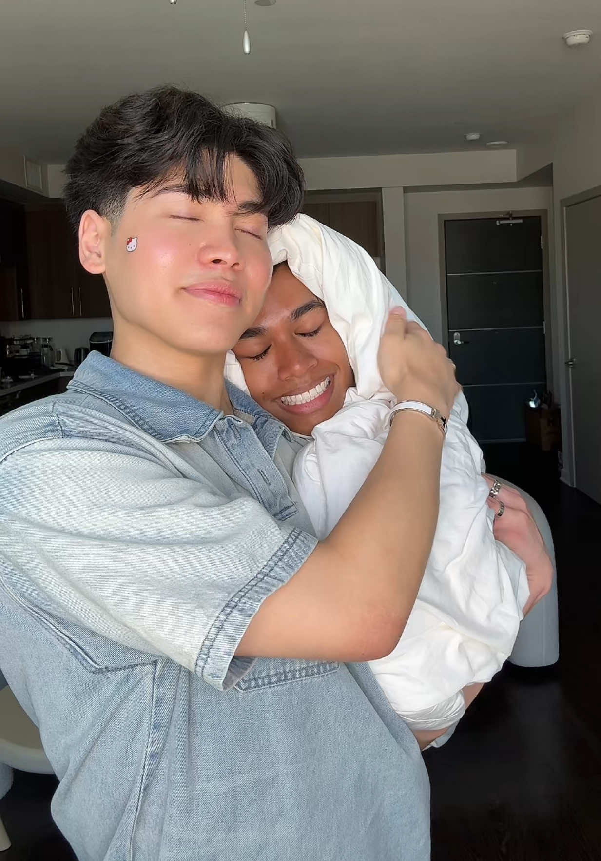 my sweet baby cousin 🥹🧑🏻‍🍼 @Angelo 
