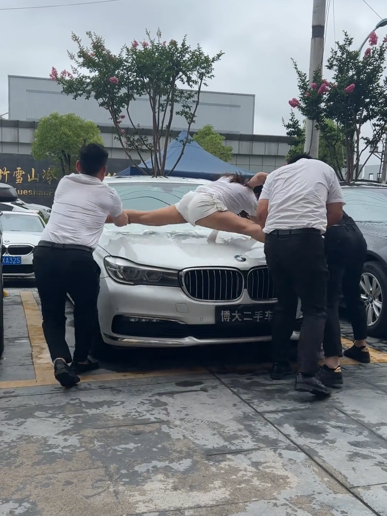 🤣🤣🤣#funnyvideos #chinese #chinesefunnyvideo #tiktokviral #foryoupage #foryou #viewsproblem #🤣🤣🤣 #team #for #🤣 