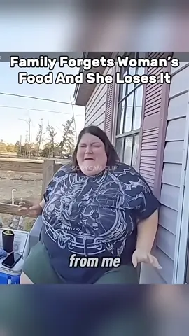 After a woman’s family didn’t get her enough food, she turned on them which resulted in a physical altercation with her sister. The family called the police and placed her under arrest for battery. #bodycamera #fypツ #policevideos 
