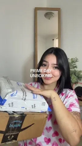 El Prime Day más provechoso de mi vida gracias a mi trabajo y a @QP EXPRESS✈️📦🇨🇷 💜💜💜 IG: djleitonv / qpexpresscr #unboxing #haul #amazonfinds #primeday #amazonprime #amazonhaul #makeup #maquillaje #bolso #hairtools #costarica #parati #foryou #fyp 