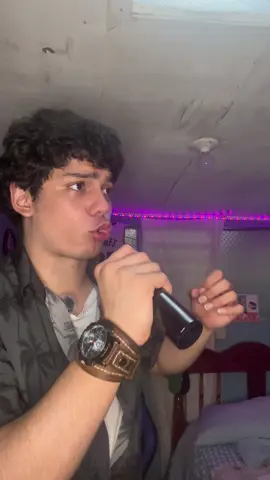 EQUISDEEE #laveladadelaño #tomasmazza #viruss 