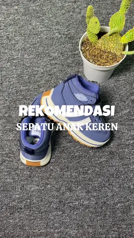 #promomakangajian #sepatuanak #sepatuanakmurah #sepatubayi #sneakersanak #sneakersbayi 