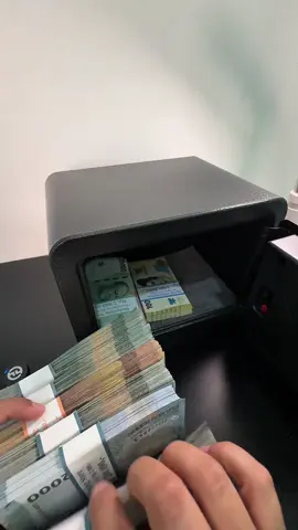 Nabung #nabung #uang #tabungan #savingmoney #moneychallenge #savingchallenge #brankas 