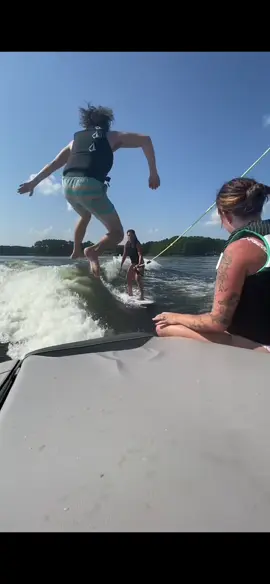 Trained professionals. Do not attempt. #wakesurfing #boating #motorboating 