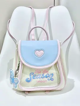 my fav color + my fav bag design is a perfect combo! 🎀— selalu suka sama tas-tas halus, selalu punya furing, dan kokoh banget. #liorabag #mossdoombag #koreanbag #slingbag #shoulderbag #taswanita #tassimple #bag 