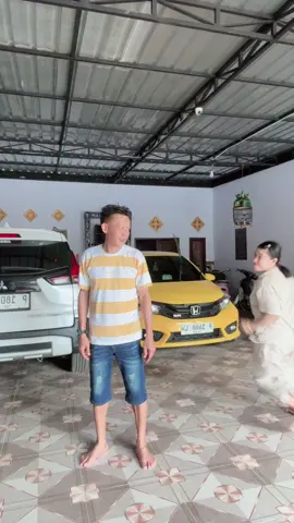 Odik jek kalak ruet gibe gejek pole melle tak kas tuah 🤣🤣