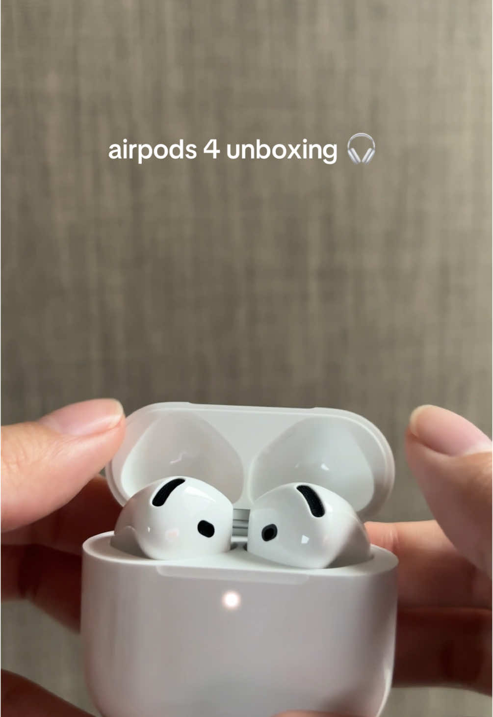 finally got new airpods 😩 i’ve had my old pair for about 4 years now and one side is broken and the other only lasts like 20 min 🗿 #apple #airpods #unboxing #asmr 