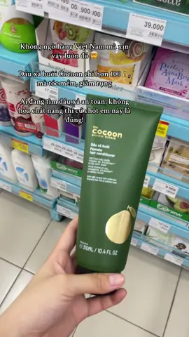 Xài bao nhiêu đồ đắt tiền không xi nhê, mà chai này hơn trăm xài cái là tóc mượt, ít rụng liền!” #dauxacocoon #thuanchayvn #hangVietNamchatluongcao #tockhoe #giamrungtoc #cocoonpomelo #reviewthattam #tiktoklamdep #dauxabuoi 