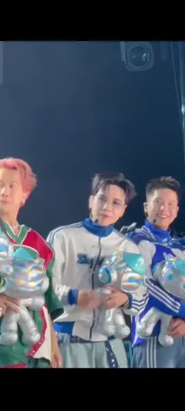 Chu Chu đồ đó #QuangHungMasterD #quanghungmasterd #muzik #Muzik #xh #tiktok #xuhuong #xhtiktok #xuhuongtiktok #AnhTraiSayHi #anhtraisayhiconcert #anhtraisayhilasvegas #concertanhtraisayhi #concertanhtraisayhilasvegas 