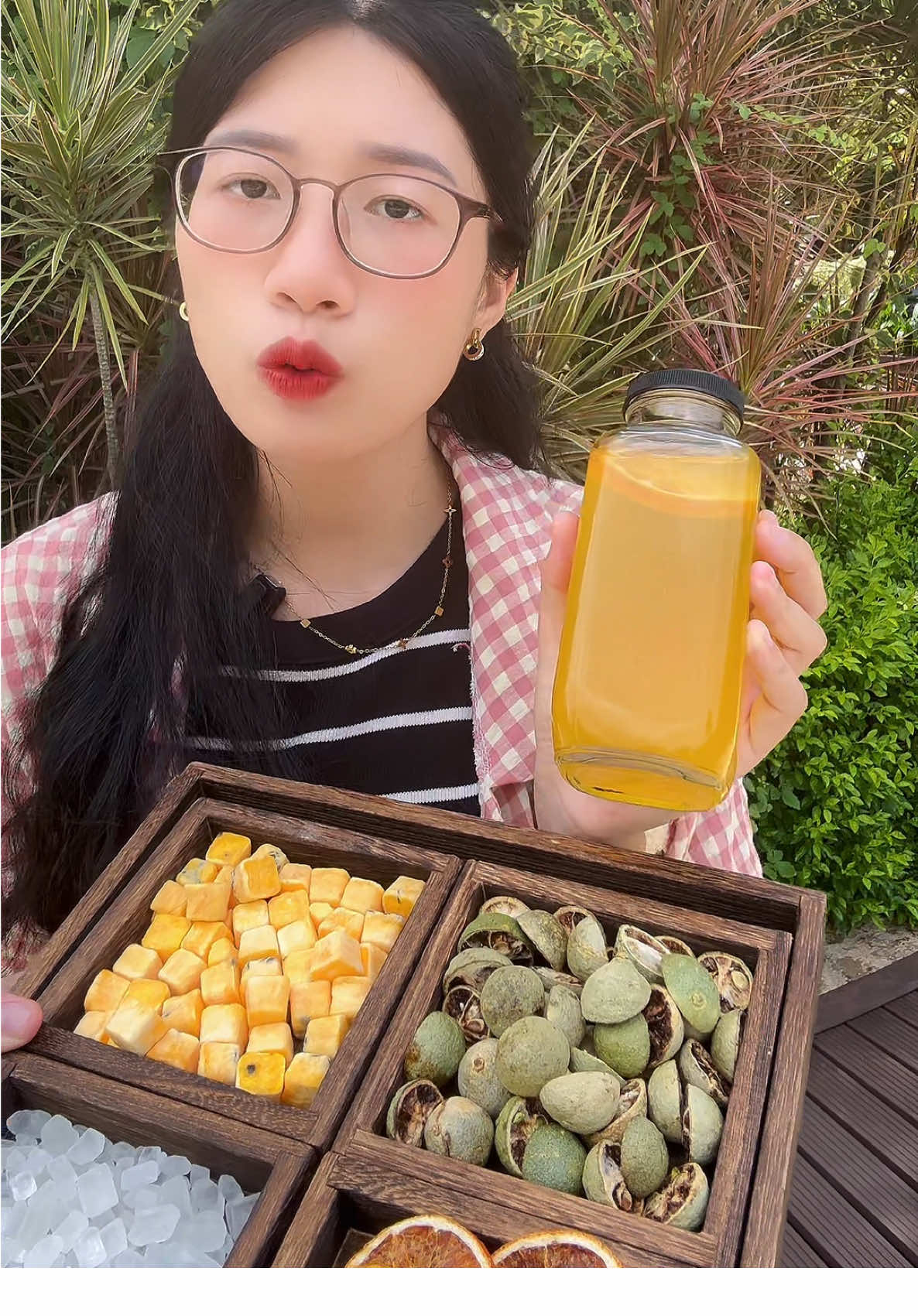 Hè này biết uống gì chưa các ng đẹp😍😍😍 #huyenbanhtrungthu #xuhuong #food #trà #trachanhdaykimquat #trachanhdaytrieulotu #detox 