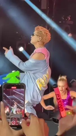 Ngạo Nghễ RHYDER ở Mỹ ❤️ ©️iamdatrau #RHYDER #anhtraisayhiconcertlasvegas #nguyenquanganhrhyder 