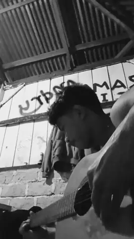 lagu cape jaga-jaga #fyppppppppppppppppppppppp  #nttpride🏝🔥  #larantuka📍💚pride  #fypシ゚viral  #masukberandafyp  #4upageシ 