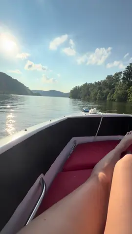 Rivers have always fed my soul #river #boatlife #boating #Summer 