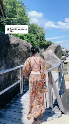 Trả lời @Mỹ ly váy mình mua 3 năm rồi từ 2022 của zara nha, mn cmt nhiều quá nên mình trả lời ở đây. 