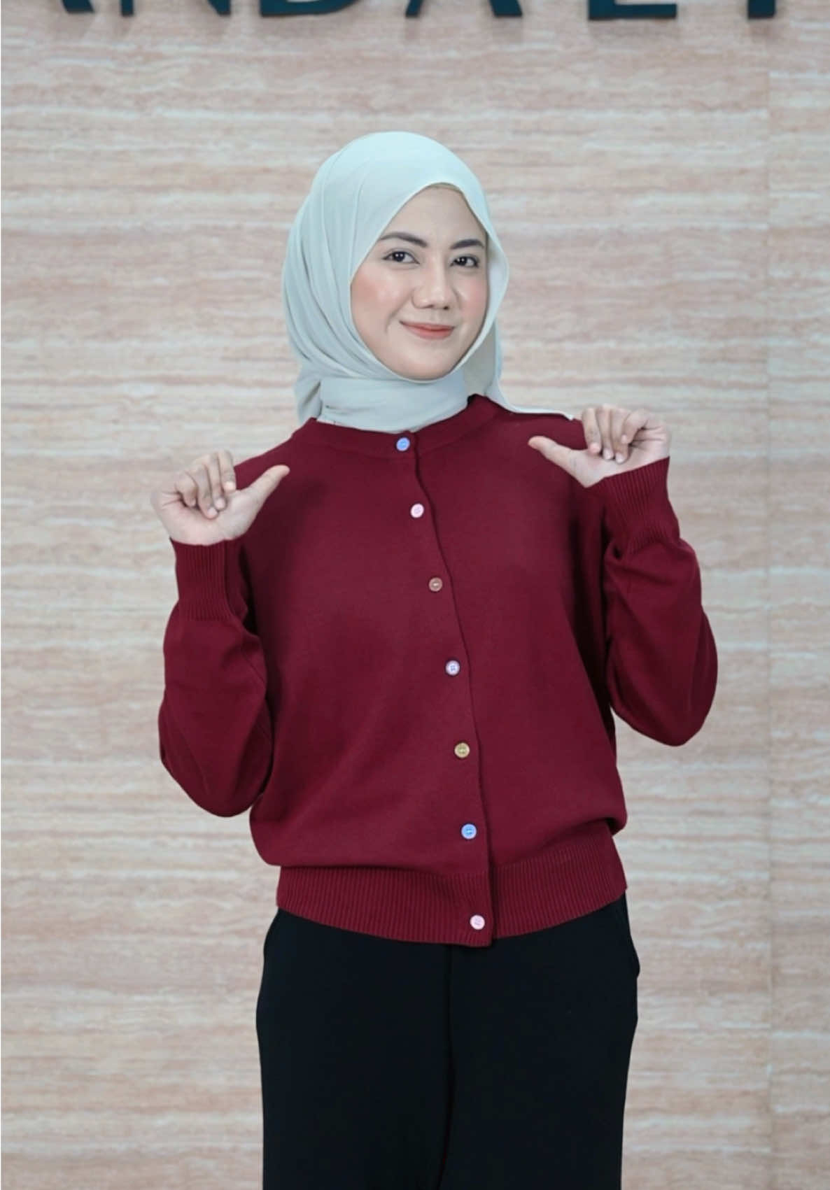 Wahh ada design baru lagi 😍🔥 kalau nak kena masuj LIVE kita sekarang 😘 #pandaeyes #racuntiktok #fyp #fypシ #outfitwanita #ikuttrend 