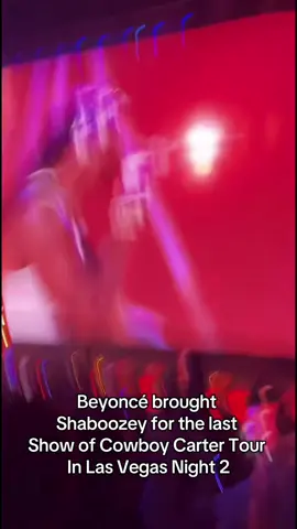 Beyoncé brought  Shaboozey for the last  Show of Cowboy Carter Tour  In Las Vegas Night 2 #beyonce #lasvegas #beyoncetour #cowboycartertour #beyhive #shaboozey 