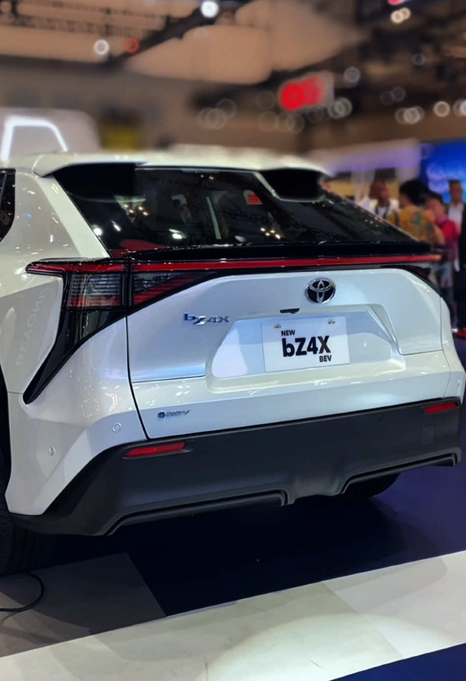 Mobil Listrik New Facelift Toyota bZ4X Local Production Indonesia Info Promo & Pemesanan ☎️ 0853-2145-2966 📍 Toyota Auto2000 Jakarta Barat #toyota #bz4x #giias2025 #mobillistrik 