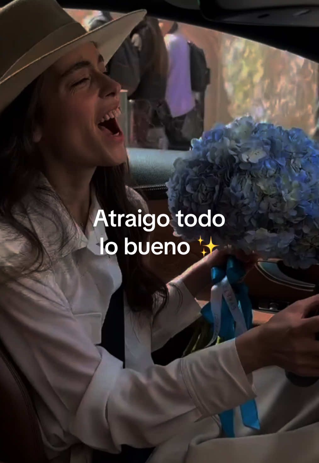 Me lo merezco✨ soy abundante y atraigo todo lo bueno ✨ Comenta “ me lo merezco”, para decirle al universo desde ya que somos abundantes ✨✨✨✨ #energia  #manifestacion  #sanar #manifestarabundancia  #manifestaramor  #melomerezco  #atraerlobueno 