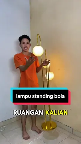lampu standing bula harga spesial promo cek aja di keranjang kuning guys 🤩🤩🤩 #lampudekorasi #lampuwedding #lampubola 