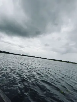 ছোট্ট বেলায় ১ বার..!🥹 #foryoupage #viralvideo #view #প্রাকৃতিক #প্রাকৃতিক_সুন্দর্য #foryouuuuuuuuuuuuuuuuuuuuuuuuu 
