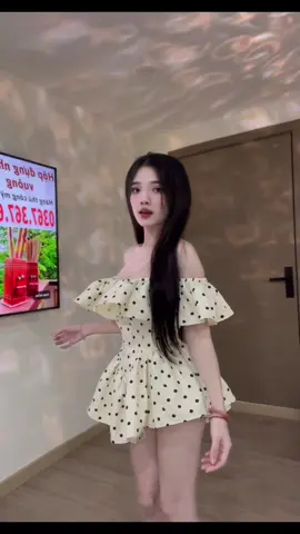Màu nì trén da nè#xhtiktok #OOTD #viraltiktok #83soctrang #fyp #oufitideas #outfit #viral 