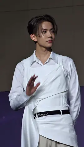 Prince Heeseung is here to serve❤️‍🔥 Heeseung at 2025 SBS GAYO DAEJUN SUMMER blue carpet 07/27/25 #ENHYPEN #HEESEUNG #engene #fyp #sbsgayodaejunsummer2025 