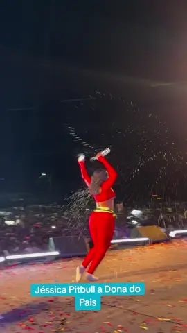 Jéssica Pitbull com sua grande performance🔥❤️ #jessicapitbull #viral 