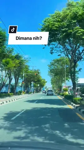 Mana di mana .. Kalau malem asyik pasar malamnya nih.. #balikpapan #auri #pasarmalam #borneo #cerah 