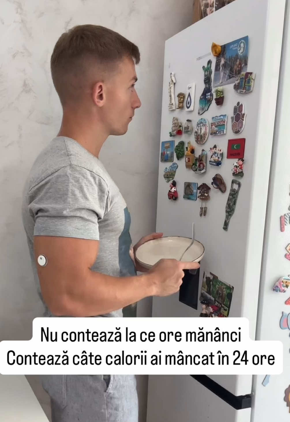 O banană are 150kcal și la 10 dimineața și la 1 noaptea