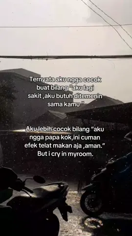 bulan juli isinya apa? awal bulan kecelakaan, akhir bulan becandain usus (: