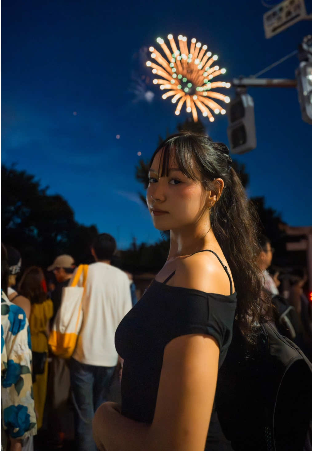 206/500 - Hanabi Through the Lens 🇯🇵 - Mijeong 미정🇰🇷 #travel #photography #portraitphotography #japan #tokyo #hanabi #korea 