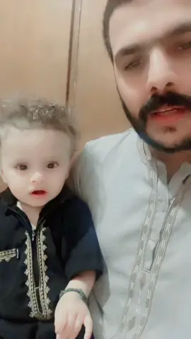 شون يباوع بجهي ههههه ربي يحفضك بابا #لايك_متابعه #صعدوالحساب 