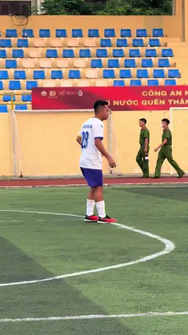 Siêu hậu vệ Tài Mà của FC CaNa 🤣