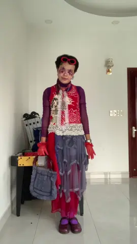 Lần đầu phối đỏ tím thấy cũng hợp #alt ##altfashion##whimsical##accessories##clownmakeup##facepainting##OOTD##funkyfashion##flypシ##xuhuongtiktok