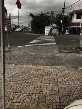 一分钟的相隔一万分钟的错过，一次的相遇一万次的梦想。 