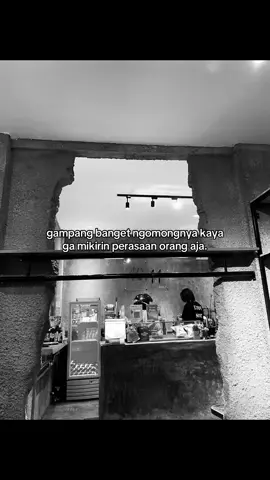 #ayearago #katakata #quotes #sadvibes #sadsong #storywa #fyppppppppppppppppppppppp #foryou #lewatberandafyp #viral #xybca #masyaallahtabarakkallah 