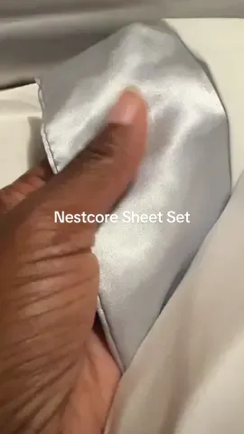 If you’re tired of waking up sweaty, then you need cooling microfiber bedding! I love that this 6 piece sheet set comes with satin pillowcases. #6piecesheetset #sheetset #bedding #nestcore #satinpillowcase #luxurysheets #softsheets #microfibersheet #tiktokshopcreatorpicks #tiktokshopfinds 