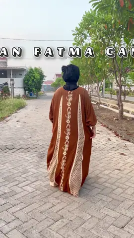 Cakep banget nih bun kaftannya #promomakangajian #kaftan #kaftanviral #viral 
