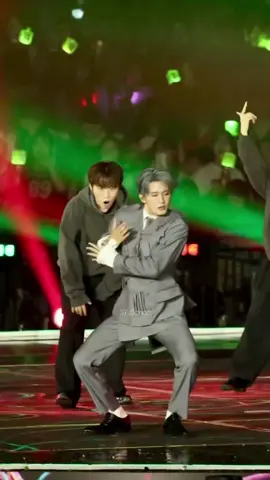 SOLOIST MARK LEE KEREN BANGETTT😭🔥🔥🔥🔥🔥 #mark #marklee