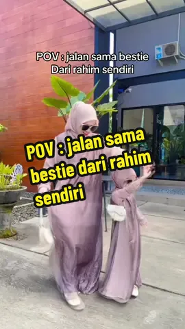POV : jalan sama bestie dari rahim sendiri😍 apalagi kalo outfitnya couple jadi makin gemes😘🥰 #outfitanak #ootdanak #dressanak #dressanakmurah 