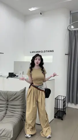 Là một cô gái vị tha. Em sẵn sàng bỏ qua những thứ không đáng😝😝#lananhclothing2 #thinhhanhtrend #xuhuongtiktok #phoidoxinh🥰 
