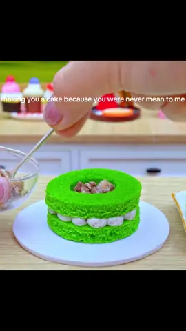#foryoupage #viralvideo #cutecore🎀🦴🍮🐾 #cakedecorating #makingyouacake #friendsbff hope you like it