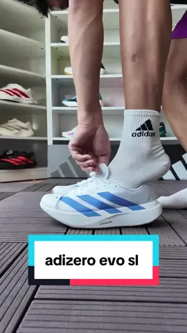 #giaychaybo adizero evo sl #chaycungkingshoes nét căng như A