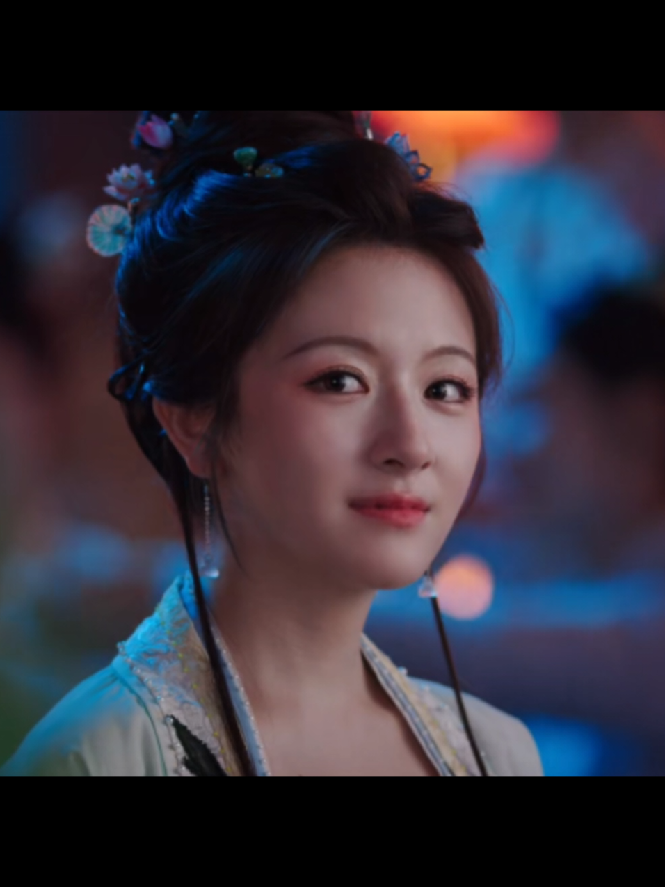 Satu-satunya jadi tumpuan dia, pandangannya tak pernah lepas walaupun sibuk membuat rancangan 🥺❤️ #coronersdiary #landyli #aoruipeng #yuchengen #shenyujie #cdrama 